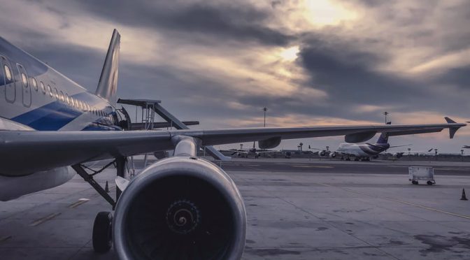 Ett flygplan behöver mycket översyn